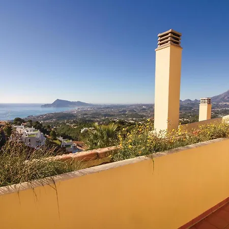 Lovely In With Outdoor Swimming Pool Dom wakacyjny Altea